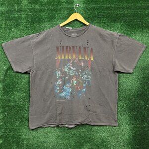 Nirvana Unplugged oversized vtg style Tshirt size one size